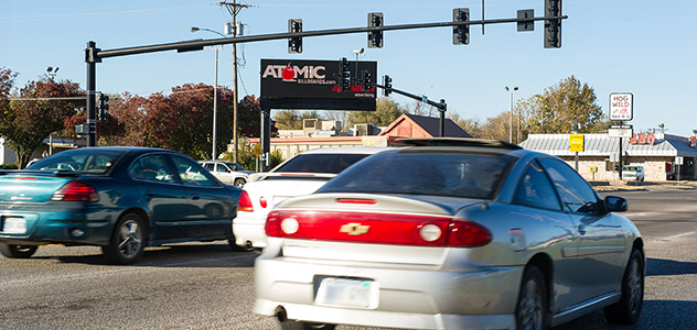 Atomic-Billboards-Fliphound-Digital-Billboard-Maple-West-Street-in-Wichita-Kansas
